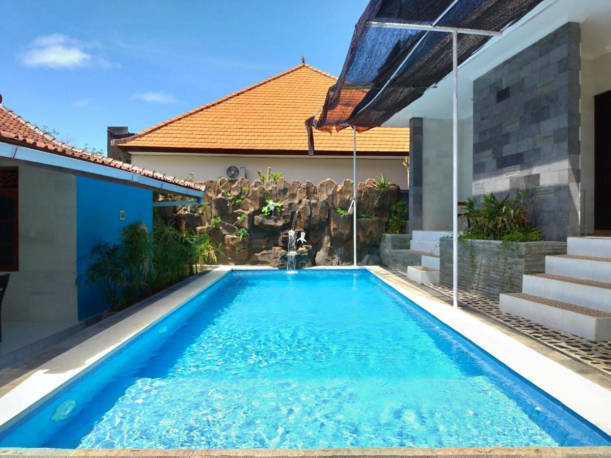 Blue House Uluwatu Hotel Buitenkant foto