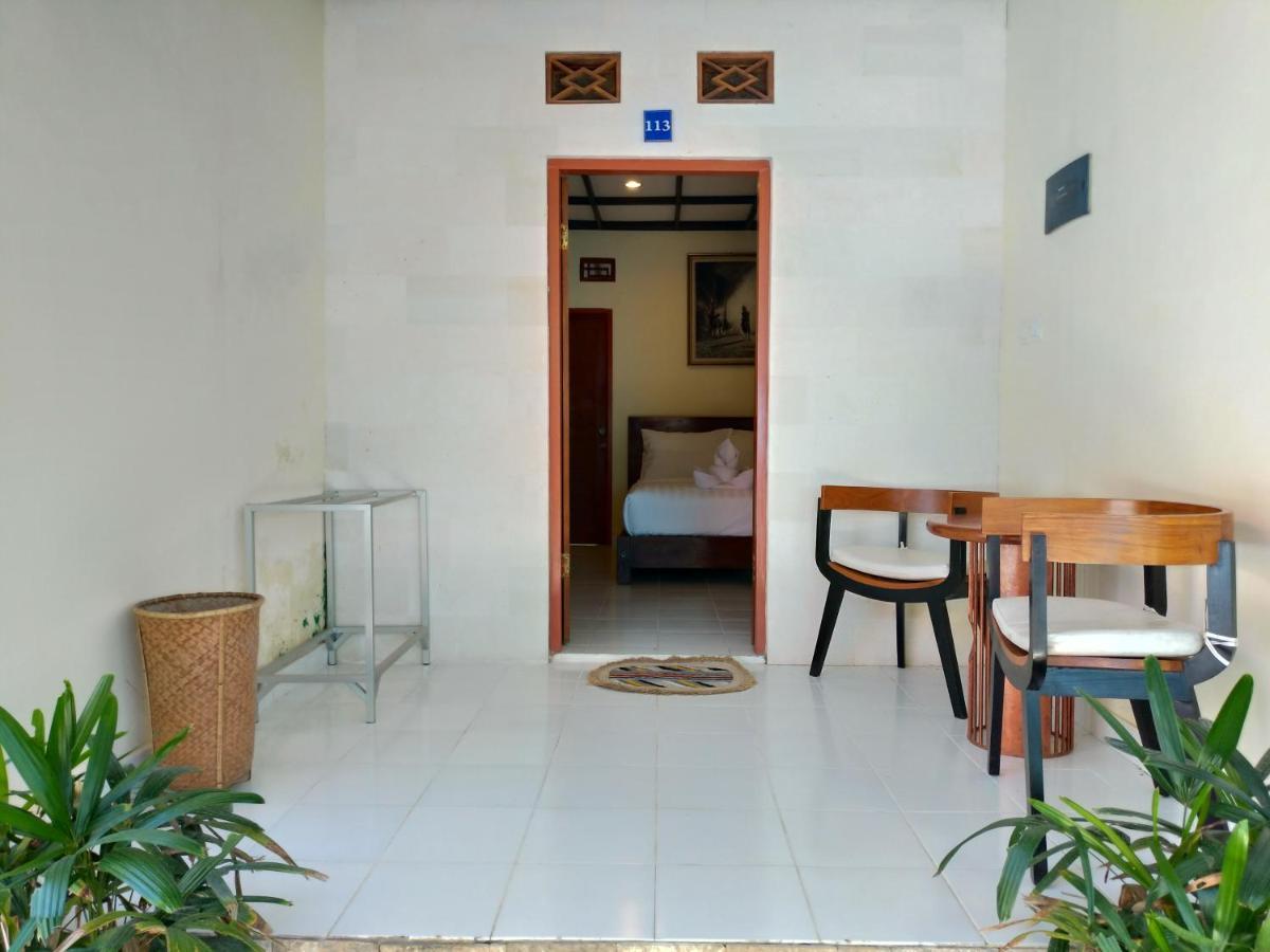 Blue House Uluwatu Hotel Buitenkant foto